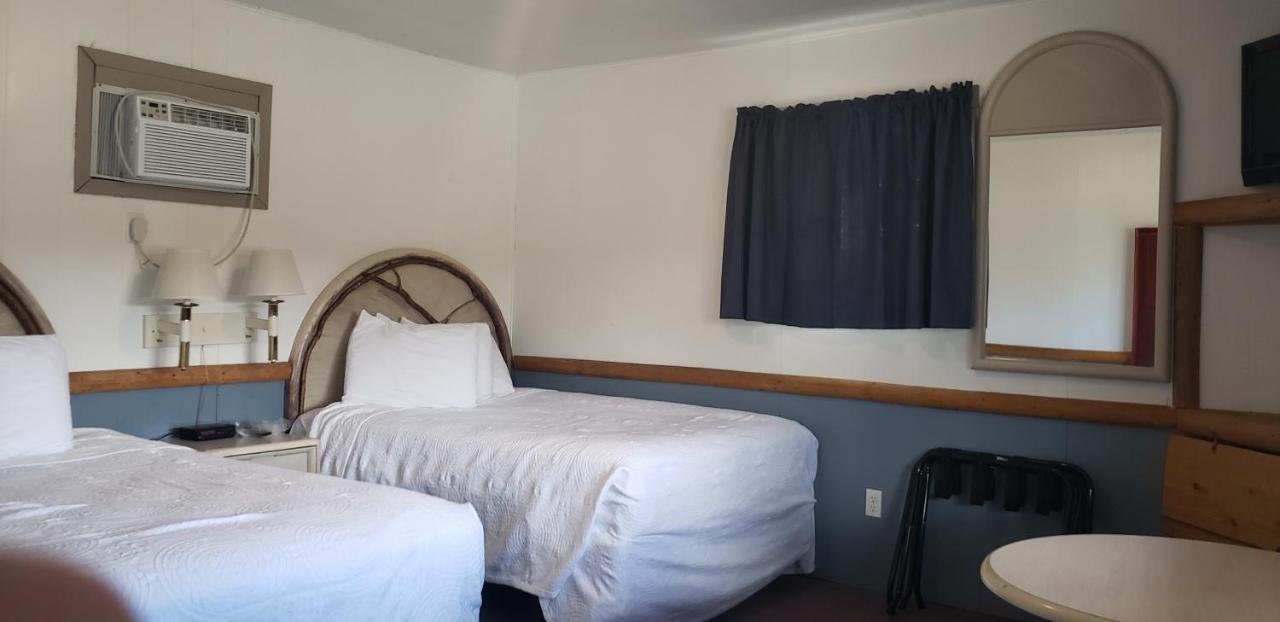 Big Bear Motel Коди Экстерьер фото